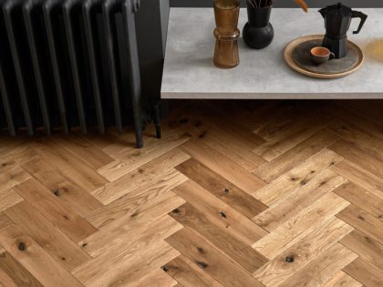 Goodrich Cathedral Oak Cameo